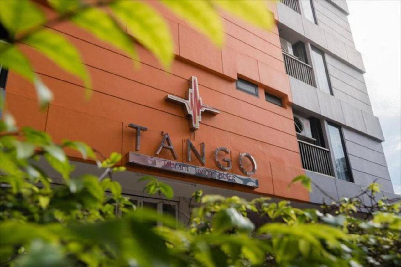 Tango Vibrant Living Hotel - Sha Extra Plus Bangkok Exteriér fotografie